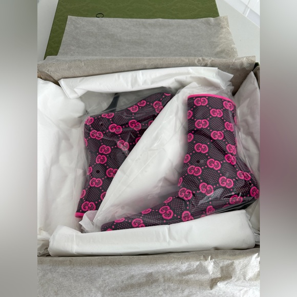 Gucci GG Jersey Tom Technical Fabric Boot - Picture 8 of 10